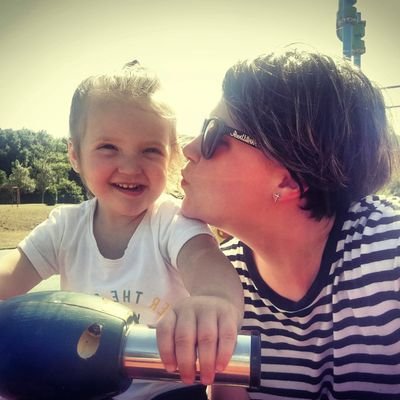 amante del futbol y de las superaciones. Graduada en Magisterio Infantil en EUPO. soñar no es cosa de locos. Maestra de Educación Infantil