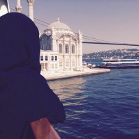 Fatima (@midnight_blue97) 's Twitter Profile