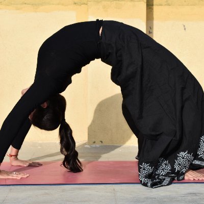 Yogini 😍A Certified Yoga Teacher . ( Hatha yoga, Vinyasa Yoga)