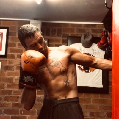 garyhumphries1's profile picture. MMA,Boxing n fitness.Winner of Miss World 1984...I also invented standing in a line...whilst alone...