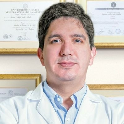 Médico Urólogo y Andrólogo.
Jefe de la Cátedra de Urología de la Facultad de Medicina de la UCA.
Presidente de la Sociedad Paraguaya de Urología