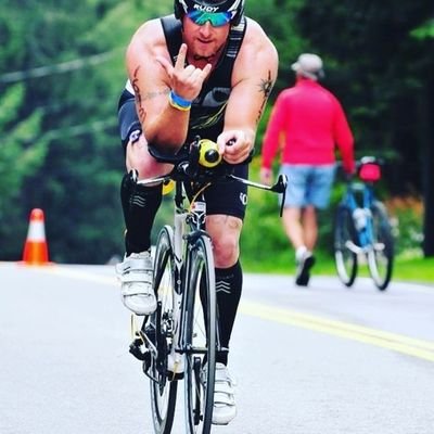 ironman triathlete
pipeliner 
photographer 
clothing line owner 
sports trading card enthusiast 
fishing & boating
beach lover
dad & husband 

Highly BLESSED