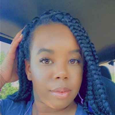 Wichita State Shocker 🌾 Aspiring Sport Psychologist with a razzle dazzle of sideline reporting!! MKE ❤️ ➡️ ICT 🌻