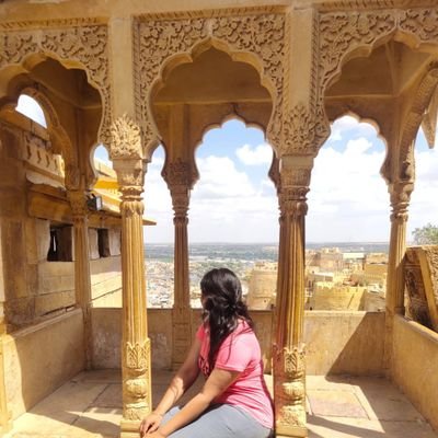 Shubhi_b11's profile picture. ☯️Karma Believer ☯️

The heart wants what it wants💙💙