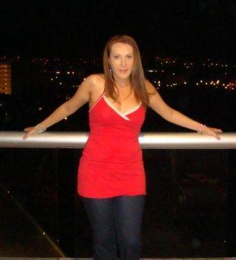 MKT,Docente,Consultor en Imagen Pública y Empresarial...me encanta el cinito,la música,bailar,los deportes...y disfruto cada momento de la vida...