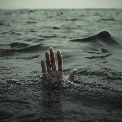 Replacing the void left by @getinthesea

