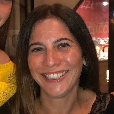JuliaJunorton's profile picture. Don’t let anything get you down...cake always helps!