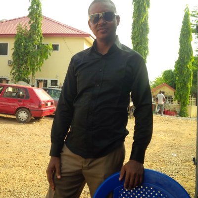 EporSimon's profile picture. I listen a lot