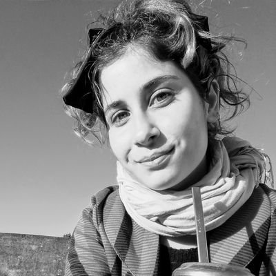 Juliana95084807's profile picture. 