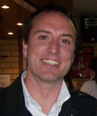 HE professional, passionate educator, cycling fan, marathon runner, wild swimmer, DJ @clubreadyradio.com