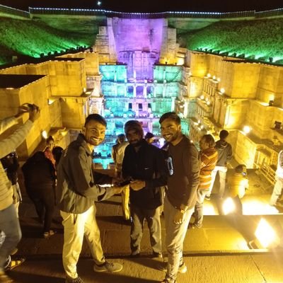 DesaiDevkan's profile picture. never give up without a fight