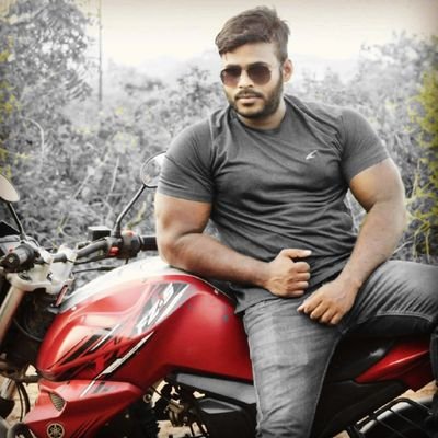 SaumyaR77193466's profile picture. i am cool