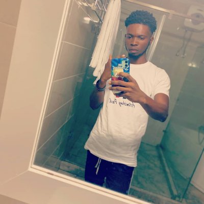 Am a rapper 
Dancer
Comedian
Actor
....born with many talent
Jaycy Marley🙌🙌