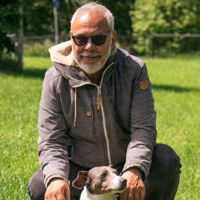 smurferd's profile picture. Twittert uit verveling, Ajax, Utrecht, smoothies