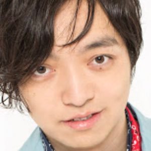 僕は三浦大知。皆を歌と踊りで笑顔にしたい。今はコロナで大変な時期だけど、僕がいるよ。乗りきろう！ @sake_pyanpyan