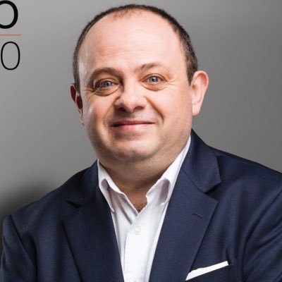 Periodista Agropecuario. Trabajo en CNN Radio.