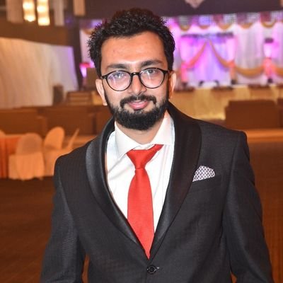 _Rooshan_'s profile picture. 𝐋𝐚𝐰𝐲𝐞𝐫 | 𝐇𝐮𝐦𝐚𝐧𝐢𝐬𝐭 | 𝐂𝐞𝐧𝐭𝐫𝐢𝐬𝐭 | 𝐋𝐢𝐛𝐞𝐫𝐚𝐥 | 𝐏𝐨𝐥𝐢𝐭𝐢𝐜𝐚𝐥 𝐀𝐟𝐢𝐜𝐢𝐨𝐧𝐚𝐝𝐨