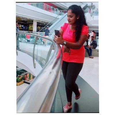 RamyaVadla's profile picture. I'm always flying over d world👼.
coffee nd chocolate lover☕🍹🍺🍻🍫.
mad with selfie nd muser🎶🎤📱🎥.
frst cry_jan14, love Nov_20😅.
finally im d best poser😍