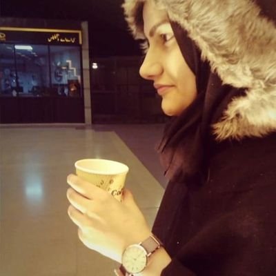 Zainabalishah10's profile picture. 