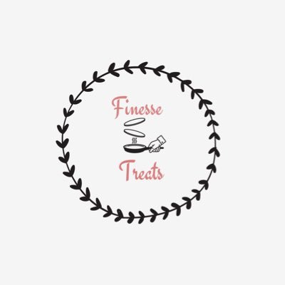 •Pancakes •Samosa•Cake slices •Drinks 📞 09024313354 /Dm to order 📍Kaduna/Yola