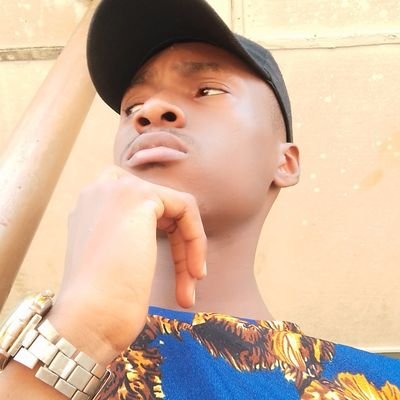 Ayam__TR's profile picture. dancer 🕺 comedian 😆 Engineer 👷 vibes cruise and everything crazy IG @Ayam__TR HBJNXLC3 TBJ4Q697
