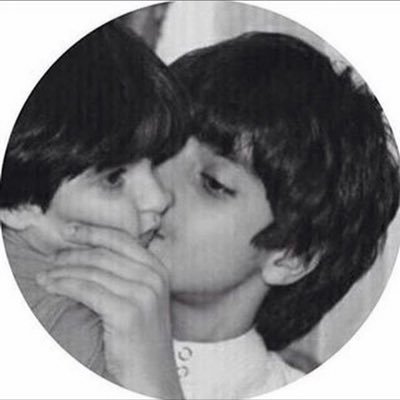 zs3h2's profile picture. 