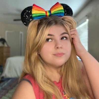 Lifestyle and Disney Vlogger✨Disneyland is my home✨Love to hear from other disney fans✨Follow for all things Disney✨Subscribe to my channel down below✨