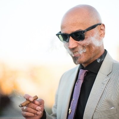 yaponchaE's profile picture. 