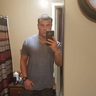 CoReyCakeZz420's profile picture. Hi I'm Coʀeʏ  🇮🇹 💈🎨 💈🇬🇷