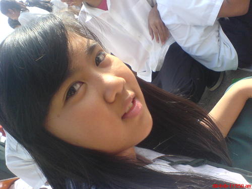 nicaniel27's profile picture. hi...Im danica but everyone call me nicka....
   i hope that ihave many folowers in my twitter....


    that all..
       love yeah!