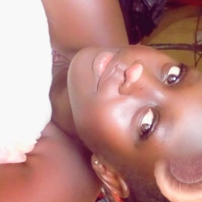 Comzy74576468's profile picture. 