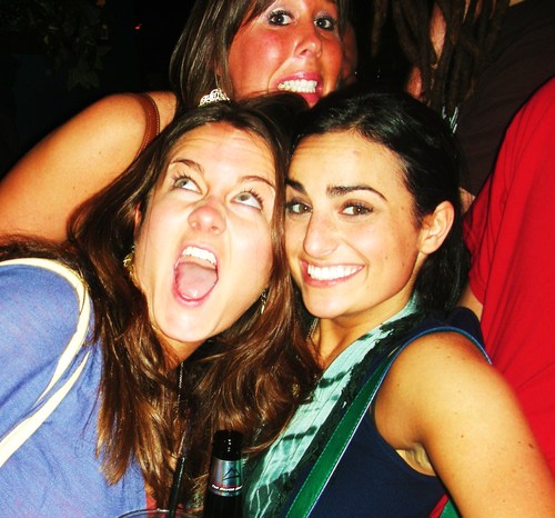 crystaljoyyy's profile picture. there's always money in the banana stand