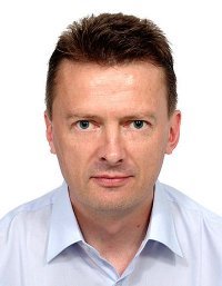 BrynRis's profile picture. Advokat med sans for migrasjon, menneskerettigheter og annet som forandrer.