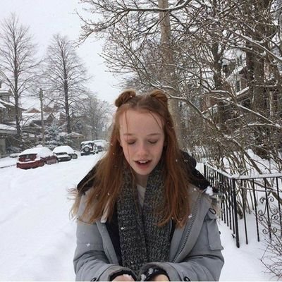 almadestrela's profile picture. Ela/Her

“Isn't it nice to think that tomorrow is a new day with no mistakes in it yet?”

 #renewannewithane