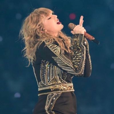 A galaxy filled with swifties.š³ļøāšš³ļøāšššš³ļøāšš³ļøāš