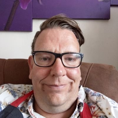 Gareth07258435's profile picture. DM open