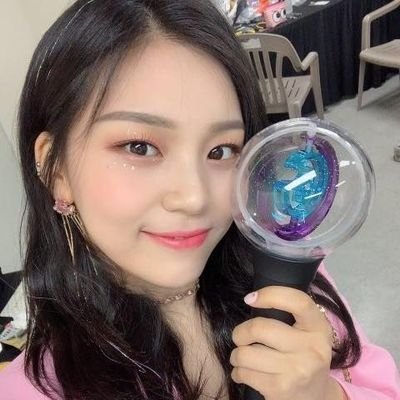 2lBrP8coPSqlMDQ's profile picture. 