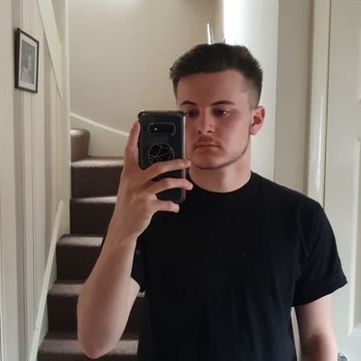 MatpG12's profile picture. 