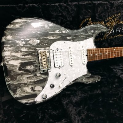 Musica_AOI's profile picture. 趣味垢 ギターとバイオリン 料理とアクアリウム ブルアカやります