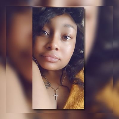 God above everything.
faith. hope. love. poetic writer✨️