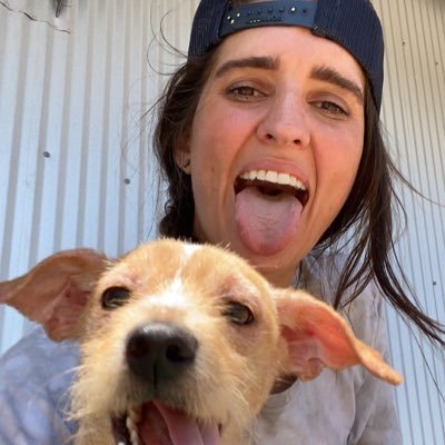 emilyzering11's profile picture. just livin it