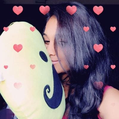 MathuAnbu19's profile picture. Treat me like a joke and I’ll leave you like it’s funny. 😅😏