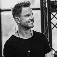 Robin_Embrace (@robin_embrace) 's Twitter Profile