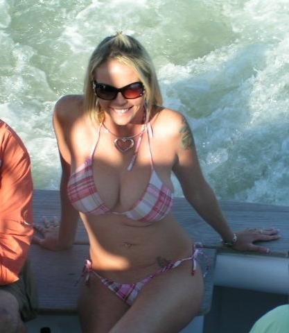 vclchinsu's profile picture. Sex
Games
Reading
Music