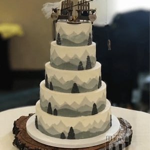 marshcakes's profile picture. wedding and specialty cakes