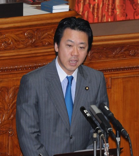 前参議院議員　　選挙区／長崎県　　民主党　 歯科医師出身の炎のチャレンジャーです。皆さん宜しくお願いします。　