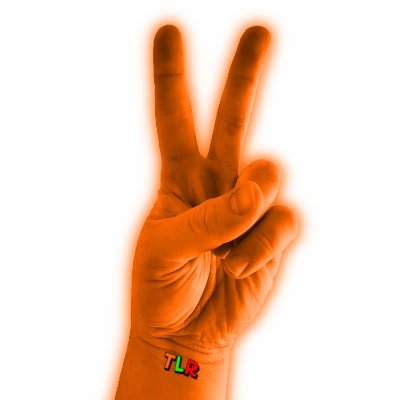 OraistePaz's profile picture. Becoming my best self.