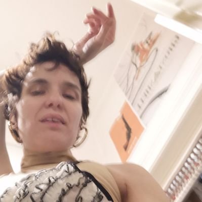 BureauMoscou's profile picture. A born-reborn-artist looking for survival