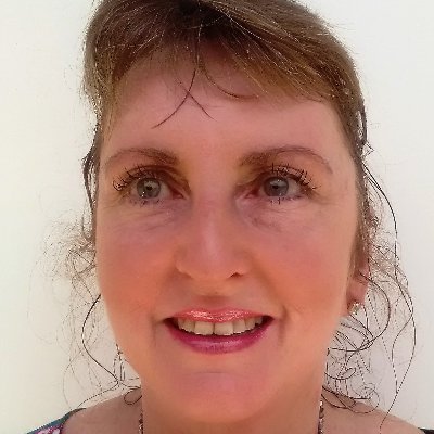 Love birding, wildlife, movies, reading, Twitter, photography n gardening. Happy farmer, writer, blogger, wife, poet, teacher, mum. https://t.co/wLKCkLGjTp