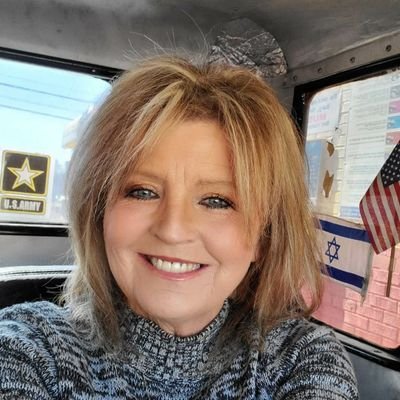 Deborah89717551's profile picture. all of me